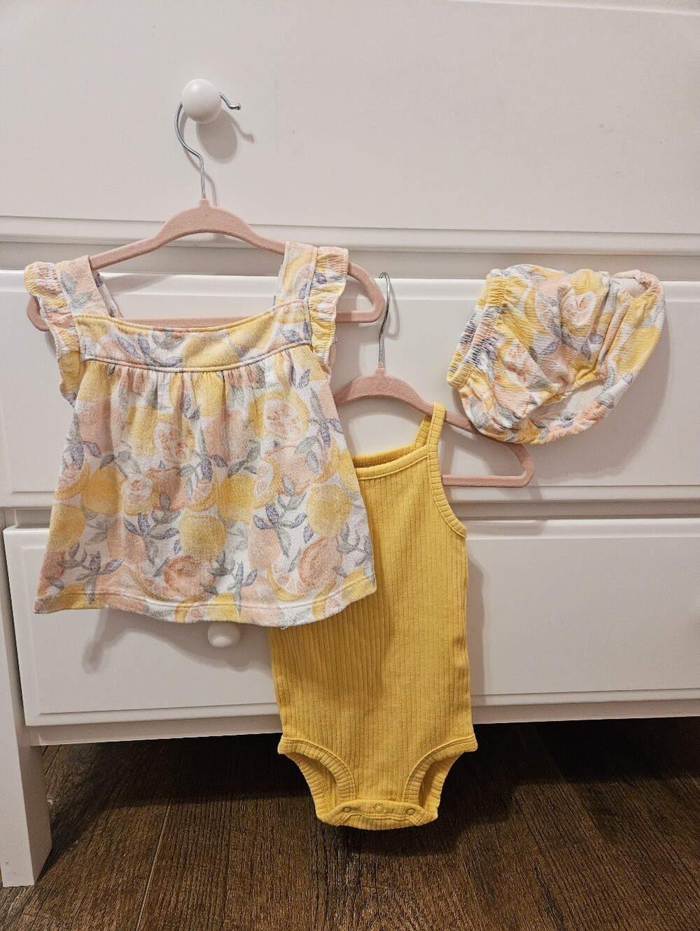 Carter's Fruit Print Bloomer Set- size 3-6m